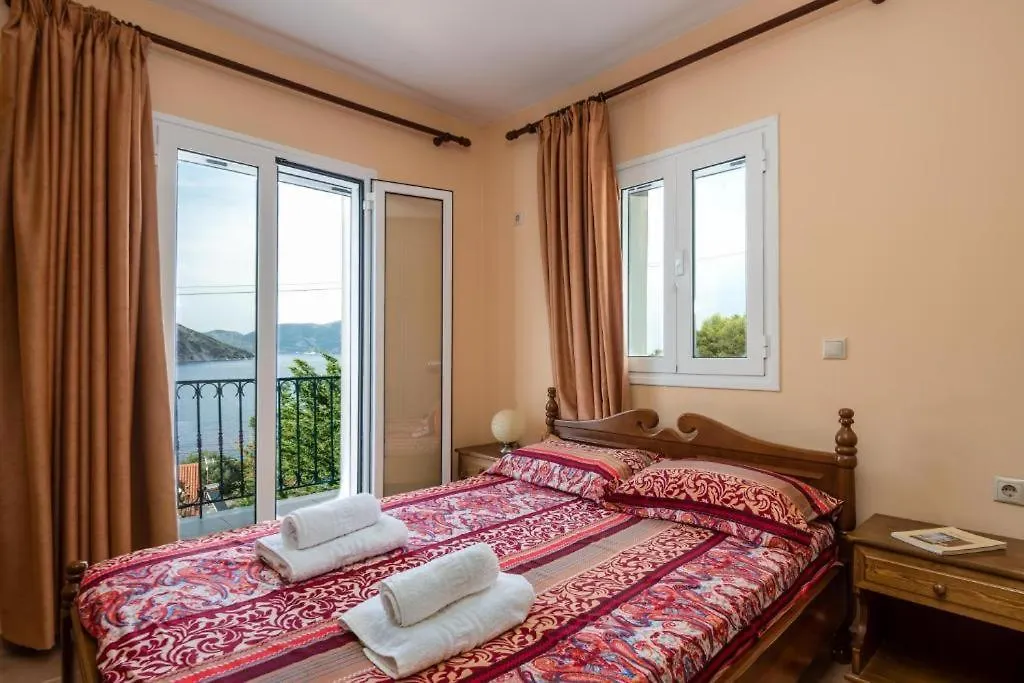 Makris House- Apartment Panorama Agia Efimia